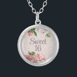 Collar Plateado Dulce Purpurina plateado floral de rosas rosadas d<br><div class="desc">Elegantes rosas de acuarela rosa rosa rosa de color botánico vintage y hojas verdes sobre el collar de dulces rosados de 16 plateados con purpurina de plata brillante. Comuníquese conmigo para obtener ayuda con sus personalizaciones o para solicitar productos adicionales de correspondencias o coordinación de Zazzle para su fiesta.</div>