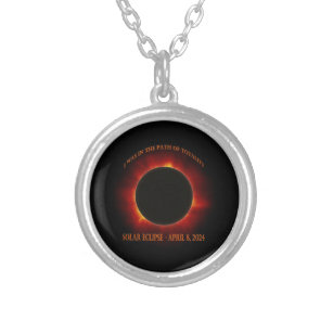 Collar Plateado Eclipse solar total