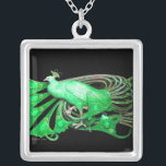COLLAR PLATEADO ELEGANTE PICOCA EN VERDE Y NEGRO<br><div class="desc">Diseño colorido y elegante con brillantes piedras en 3D Diseño gráfico digital de Bulgan Lumini . Parte de la nueva colección ARCADIA .</div>