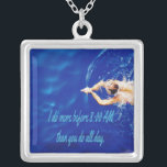 Collar Plateado Equipo De Natación En Piscina Inspirador Motivacio<br><div class="desc">Hago más antes de las 8:00 AM gracias todo el día. 
Perfecto,  motivacional y inspirador dicho para el nadador en su vida.  Si les gusta nadar o nadar en equipo o si son entrenadores,  esto es para ellos.</div>