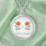 Collar Plateado Flor de Birth Month Octubre Marigold<br><div class="desc">Flor del mes de nacimiento Octubre Collar de oro de color marrón que presenta un ilustracion de una flor de oro. Debajo de la flor, el nombre está escrito en una elegante fuente de escritura. Debajo del nombre, se indica "Octubre - Marigold" indicando que el mes de nacimiento de la...</div>