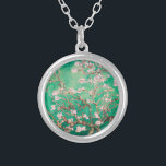 Collar Plateado Flores de almendra de Van Gogh verde<br><div class="desc">Flores de almendras verdes suaves de Vincent Van Gogh alteración del color copyright 2Sweet4wordsDiseños/ PureVintage Love Soft Green Almond Blossoms para un toque artístico al estilo personal, Wedding Party, Baby Shower, regalos de oficina o Fiesta de primavera: Celebre sus ocasiones especiales con la belleza encantadora de las flores de almendras...</div>