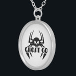 Collar Plateado Ghost Go Spooky Season<br><div class="desc">Diseño único y espeluznante perfecto para todas las ocasiones,  desde Halloween hasta el uso diario,  o como una forma de mostrar en sus diversos productos,  la temporada de fantasmas Ghost Go Spooky es el diseño perfecto para usted.</div>