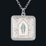 Collar Plateado Hermosa Flora Madre Católica<br><div class="desc">Con una elegante acuarela floral y el diseño de Blessed Mother estos collares son perfectos para chicas y mujeres que tienen devoción por Mary. Encuentra artículos coincidentes en mi tienda.</div>