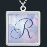 Collar Plateado Inicial | Luces boreales II<br><div class="desc">Decoración del hogar</div>