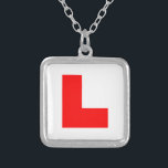 Collar Plateado L-Plate Learner Driver / Bachelorette Hen Night<br><div class="desc">Gracioso Rótulo de Conductor L-Plate Learner Novedad / Fiesta nocturno Bachelorette Hen.

Globe Trotters se especializa en imágenes idiosincráticas de todo el mundo. Aquí encontrará tarjetas de felicitación,  postales,  Posters,  Mousepads y más.</div>