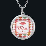 Collar Plateado Lips Sra Hipster Vintage Retro Bride<br><div class="desc">Lips Sra Hipster Vintage Retro Bride</div>