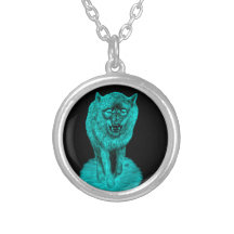 Lobo negro enojado en la noche