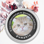 Collar Plateado Mascota personalizado Mascota memorial pérdida fot<br><div class="desc">Honra a tu mejor amiga con un collar conmemorativo de un mascota de fotos personalizado. Este único recuerdo es el regalo perfecto para que usted, su familia o amigos rindan homenaje a su ser querido. Este exclusivo collar de recuerdo de perros presenta un diseño sencillo en blanco y negro con...</div>