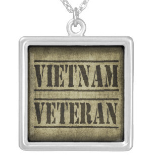 Collar Plateado Militares del veterano de Vietnam