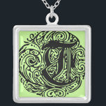 Collar Plateado Monarquia "T"<br><div class="desc">Letra minúscula monograma llamada monarquia. Texto de estilo victoriano vintage. Personalizar esto con tu obra de arte o texto. Transferir este diseño a cualquier producto.</div>