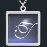 Collar Plateado Monograma de la gema de Topacio Azul<br><div class="desc">Diseño elegante y único con piedra de piedra. Modelación y renderización de nodrizas muy precisas en el estudio 3D Max de Bulgan Lumini.Parte de la serie Hyper Talismans.</div>