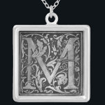 Collar Plateado Monograma M del vintage<br><div class="desc">Mirada de M. Metallic del monograma del vintage. Podemos substituir M por cualquier letra del alfabeto. Éntrenos en contacto con por favor vía el botón del "contacto"</div>