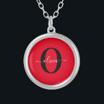 Collar Plateado Monograma personalizado Nombre de guión rojo blanc<br><div class="desc">Este elegante monograma y el elegante diseño del nombre de la escritura se pueden dar como regalo para un cumpleaños, boda, ducha de novia, aniversario, Día de la Madre o cualquier ocasión. Se puede personalizar con el nombre y la inicial de la persona. Puede cambiar el tipo de letra, el...</div>