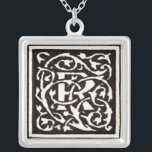 Collar Plateado Monograma vintage R Art Nouveau<br><div class="desc">Cartas Art Nouveau - Monogramas del Movimiento de Artes y Artesanías Esta carta R es un adorable monograma rebuscado creado en 1901, y publicado en un conjunto de libros. El monograma R está rodeado por un maravilloso patrón de vid dibujado a mano, muy en el estilo de los patrones art...</div>