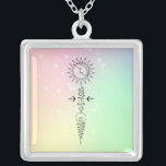 Collar Plateado *~* Mujer soltera de masaje - Luna Nirvana Yoga Re<br><div class="desc">Collar Espiritual Espiritual de Nueva Edad, Plata y Metafísica Mejorada. JEWELRY WITH INTENTION (R) - Joyas mejoradas energéticamente. Como curandero profesional de energía espiritual a distancia desde 2001, he aprendido, desarrollado y utilizado el poder de la intención de sanar la energía. Toda mi JOYA CON INTENCIÓN (R) lleva la energía...</div>