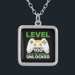 Collar Plateado Nivel 100 Días De La Escuela Juego De Video Jugado<br><div class="desc">Nivel 100 Días De Escuela Niños De Videojuegos Jugadores Desbloqueados</div>