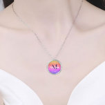 Collar Plateado Nombre de Purpurina Personalizado arcoiris persona<br><div class="desc">El lujoso Trendy Catchy Design impresionará tanto a ti como a la gente que te rodea. Además, puede añadir su toque al personalizar y personalizar el diseño a su manera para hacerlo especial. su regalo será tan especial y tan diferente y todo eso sin sacrificar la lujuria y el estilo...</div>