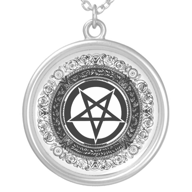 Collar Plateado Pentagram adornado (Frente)
