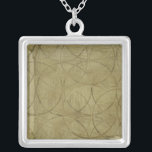 Collar Plateado Pintura de círculos vinculados de Jennifer Goldber<br><div class="desc">¡Esto es lo que pasa cuando un diagrama de Venn se sale de las manos! Este cuadro de Jennifer Goldberger presenta círculos que se conectan y superponen entre sí. ¡Compra tu copia hoy!</div>