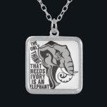 Collar Plateado Salven a los elefantes prohibiendo la caza de trof<br><div class="desc">Lo único que necesita marfil es un elefante. Los derechos de los animales son tan importantes. Detengan la caza furtiva de elefantes y prohíban la caza de trofeos. Sé un activista animal con este lindo regalo.</div>
