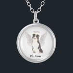 Collar Plateado Simpatía australiana de Shepherd Aussie<br><div class="desc">Hay algunos que traen una luz tan grande al mundo, que aun después de que se hayan ido, su luz permanece. Deje que un collar dulce le traiga consuelo a su pesado corazón mientras se toma un momento para recordar a su querido pastor australiano o australiano. Póngalo en pareja con...</div>