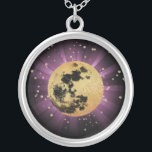 Collar Plateado *~* Sky Cosmos Universe Stars Luna Lunar<br><div class="desc">* Energy Enhanced Lunar Cosmos Celestial Luna Space diseño Silver Plated Necklace. Este es un diseño de un Relieve metalizado dorado falso y falso espantoso y Luna Negra con una suave ráfaga Pastel de luz reflectante sobre un cielo violeta de fondo. Hay una representación abstracta del espacio al usar Gold...</div>