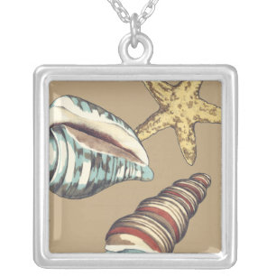 Collar Plateado Trío de Shell en Khaki