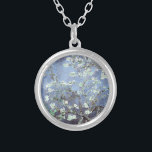Collar Plateado Van Gogh Almond Blossoms Steel Blue<br><div class="desc">Flores de almendras de Vincent Van Gogh Steel Blue copyright 2Sweet4wordsDesigns/ PureVintage Love Experimenta la encantadora belleza de las flores de almendras de Vincent Van Gogh en una variedad de productos para tu recepción de bodas, fiesta nupcial, ducha de bebé y otros eventos especiales! Desde placas de papel y servilletas...</div>