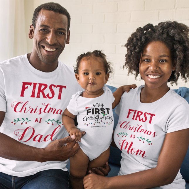 Camiseta Primera Navidad de la familia de las Abuelas que c Zazzle.es