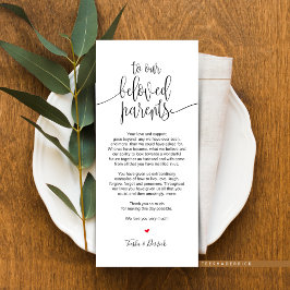 Colocar la tarjeta de agradecimiento para los padr