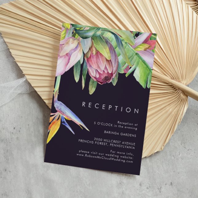 Colorida recepción tropical floral de boda púrpura (Subido por el creador)