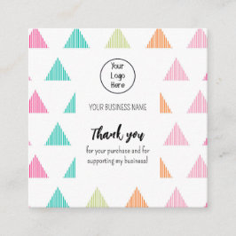 Colorido triángulo revisión de tarjetas de visita