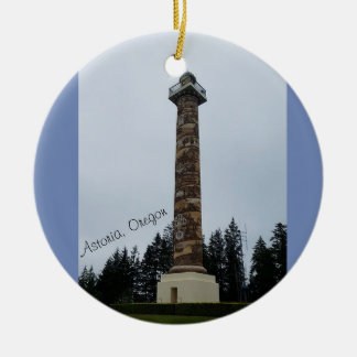 Columna de Astoria en el ornamento de Oregon
