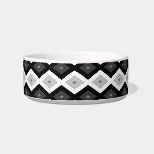 Comedero Black, white and grey diamond pattern
