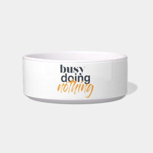 Comedero Diseño moderno, moderno y urbano de Busy Doing Not