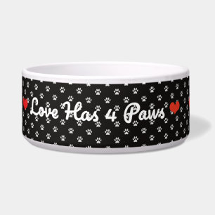Comedero El amor tiene cuatro patas: diseño conmovedor de c