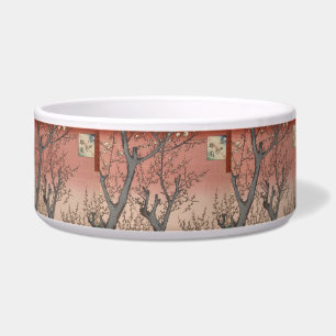 Comedero Jardín de ciruelas y flores de árbol japonés