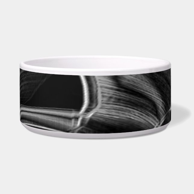 Comedero Mucho retorcido con ranuras grises sobre fondo neg (Frente)