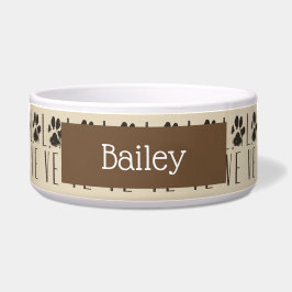 Comedero Patrón con una huella que expulsa el amor