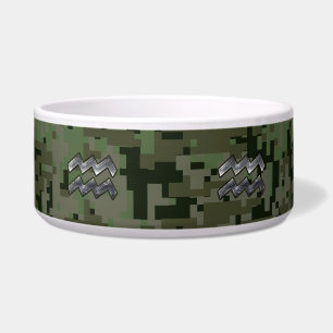 Comedero Símbolo Aquarius Zodiac en camuflaje digital verde
