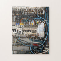 Complejo desafío de rompecabezas de cableado indus