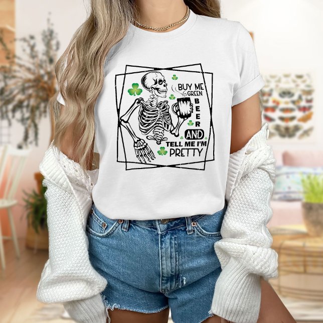 Cómprame cerveza verde y dile camiseta del Día de  (Subido por el creador)