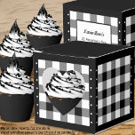 Comprobación de búfalo - Blanco y negro - Caja de<br><div class="desc">Casilla de selección de favores de búfalo blanco y negro de corazón. El texto de la parte posterior del cuadro es personalizable. Si utiliza el botón/herramienta 'editar diseño', también puede agregar sus propias imágenes/fotos. Hay otras coloridas disponibles. Vea la colección de todos los tamaños de caja y colores de verificación...</div>