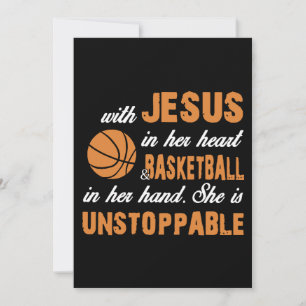 con jesus en sus camisetas de baloncesto de corazó