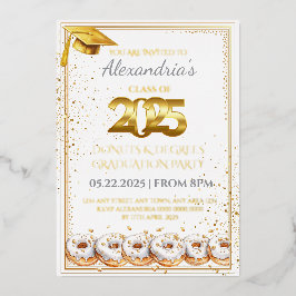 Con Relieve Metalizado 2025 Invitación a graduación de Donuts y Grados
