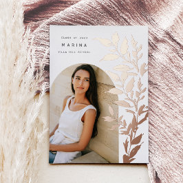 Con Relieve Metalizado Hojas engañadas | Invitación de graduación de foto