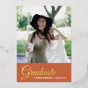 Con Relieve Metalizado Invitación de graduación de fotografía de Terracot