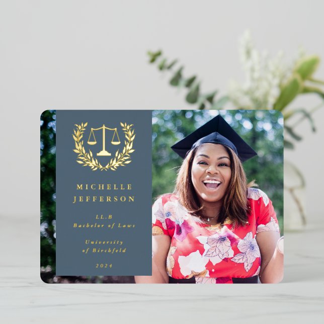 Con Relieve Metalizado Invitación de graduación de la Escuela de Derecho  (Anverso de pie)