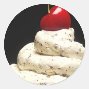 Con una cereza en los pegatinas superiores